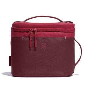 Hydro Flask 5L Red Raisin Insulated Lunch Bag